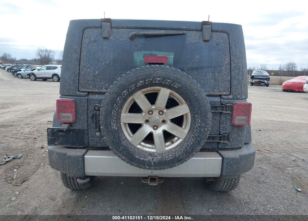 2013 JEEP WRANGLER SAHARA VIN: 1C4AJWBG4DL570473