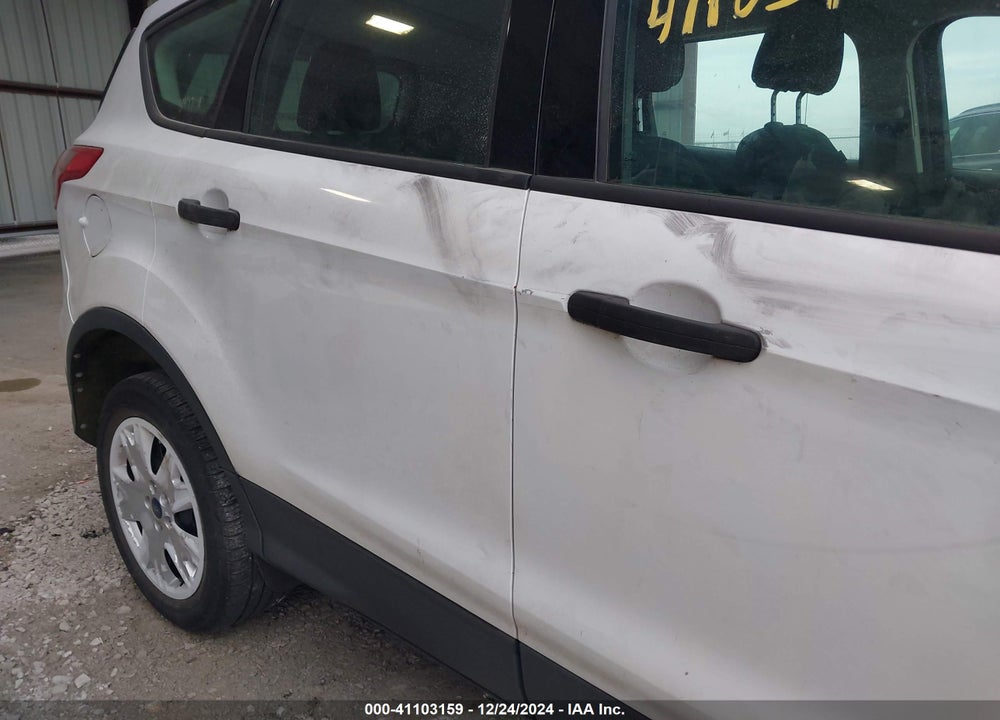 2013 FORD ESCAPE S VIN: 1FMCU0F70DUD87648
