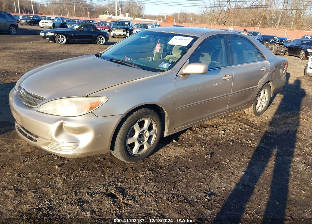 2002 TOYOTA CAMRY LE VIN: 4T1BE32K42U010208