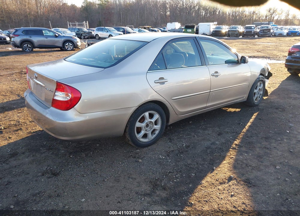 2002 TOYOTA CAMRY LE VIN: 4T1BE32K42U010208