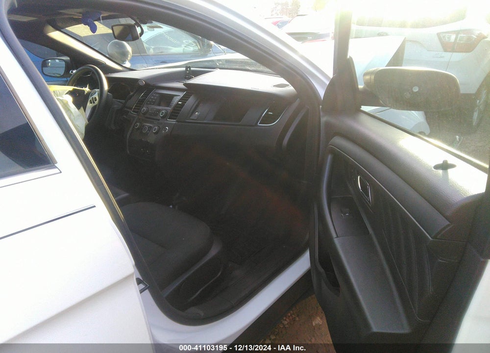 2018 FORD POLICE INTERCEPTOR VIN: 1FAHP2L88JG100096