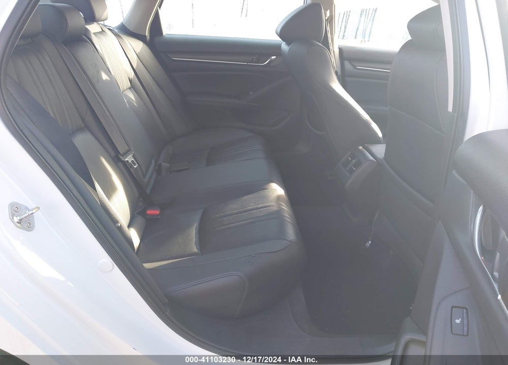 2019 HONDA ACCORD HYBRID VIN: 1HGCV3F95KA000242