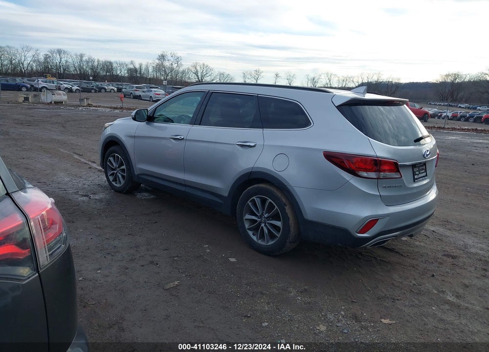 2017 HYUNDAI SANTA FE SE VIN: KM8SM4HF0HU174132