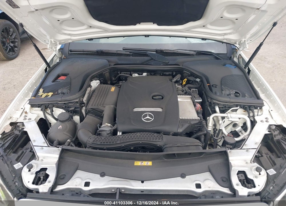 2019 MERCEDES-BENZ E 300 4MATIC VIN: WDDZF4KB4KA560912