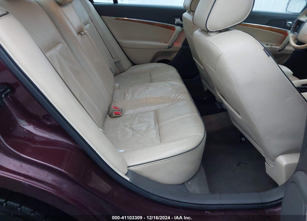 2011 LINCOLN MKZ VIN: 3LNHL2GC3BR751579