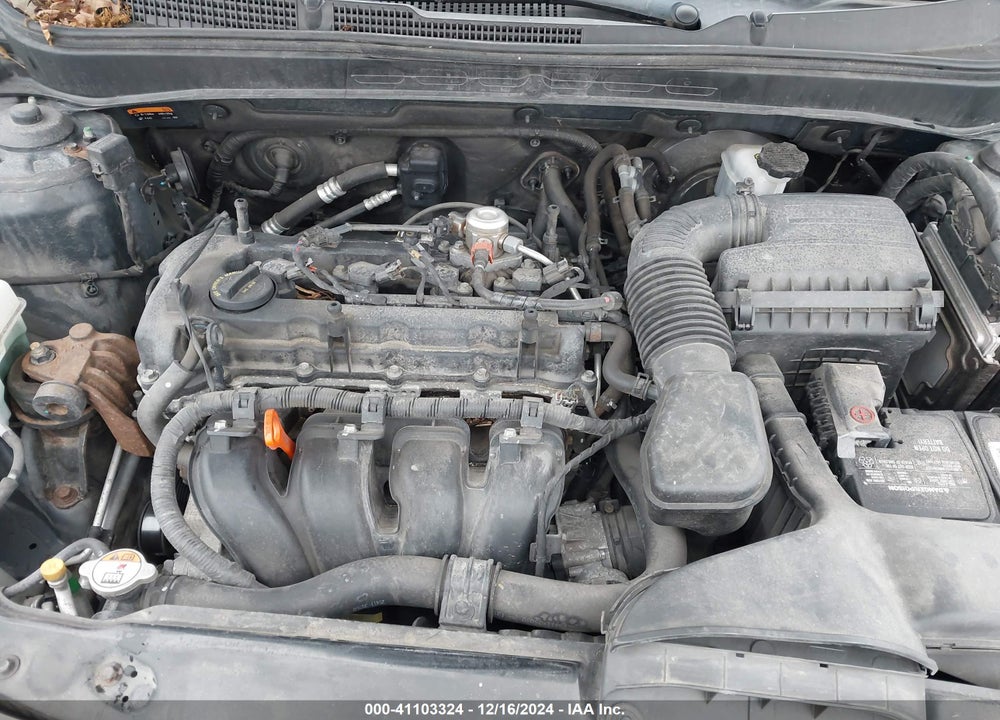 2014 HYUNDAI SONATA GLS VIN: 5NPEB4AC3EH925317