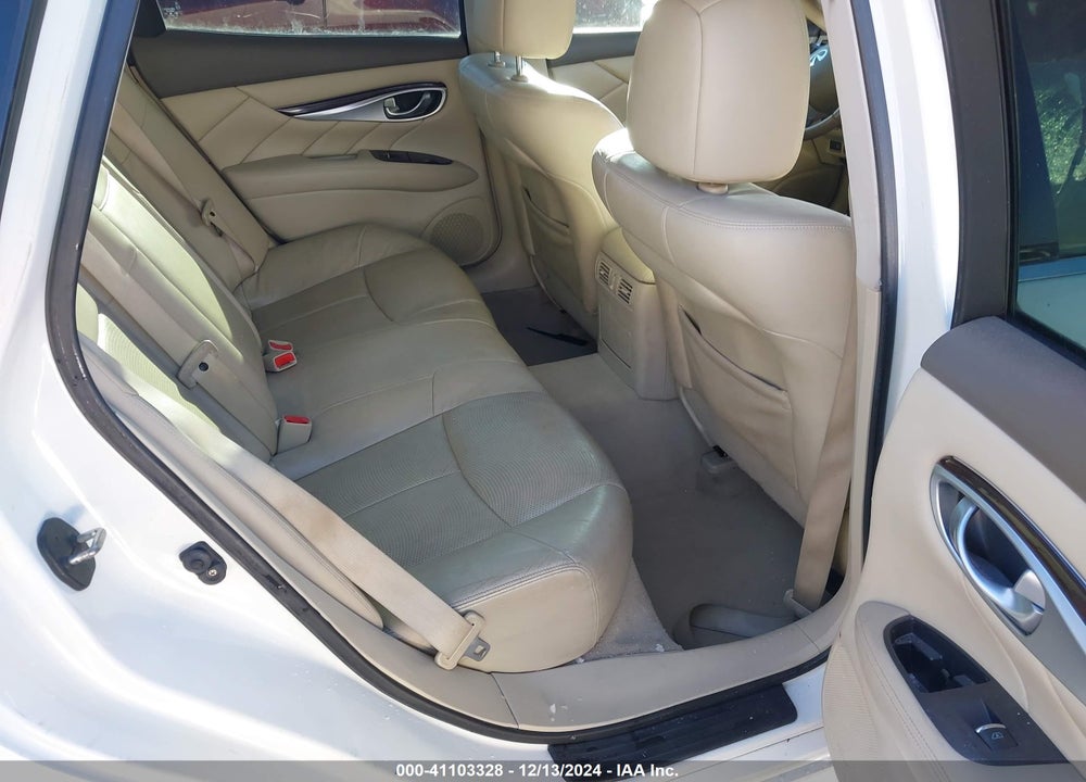 2012 INFINITI M37X VIN: JN1BY1AR9CM396028