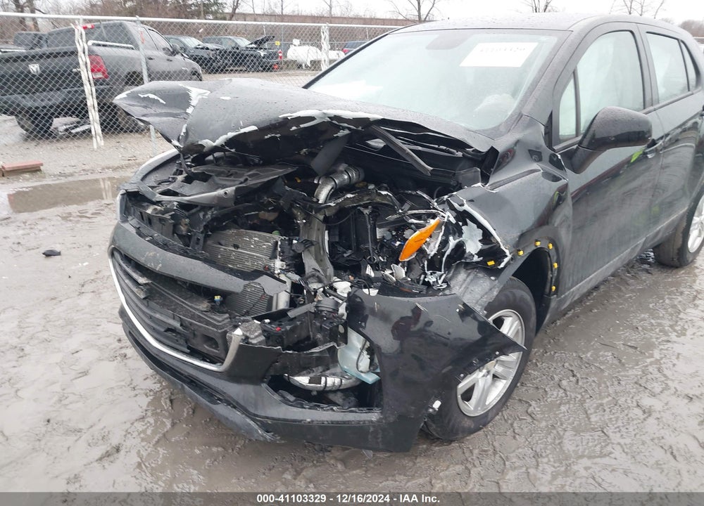 2021 CHEVROLET TRAX AWD LS VIN: KL7CJNSMXMB374601