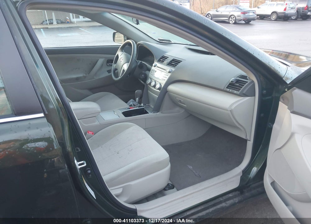 2011 TOYOTA CAMRY LE VIN: 4T1BF3EK5BU582204