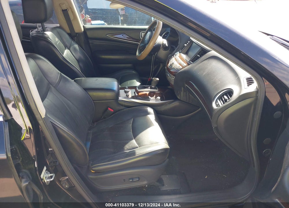 2013 INFINITI JX35 VIN: 5N1AL0MM1DC328326
