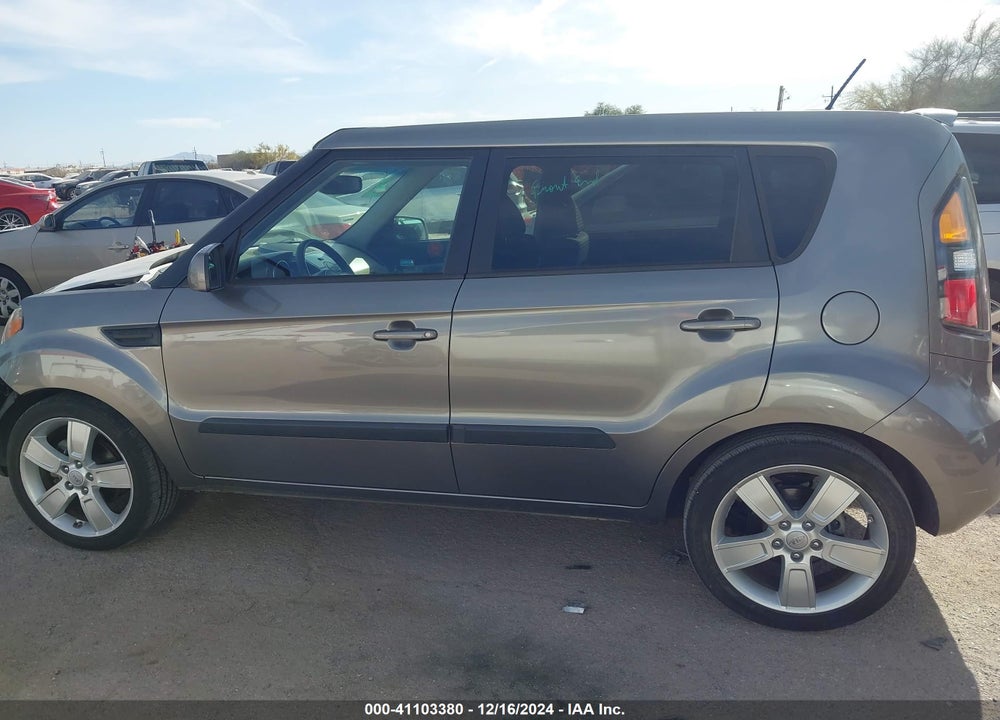 2011 KIA SOUL VIN: KNDJT2A21B7223567