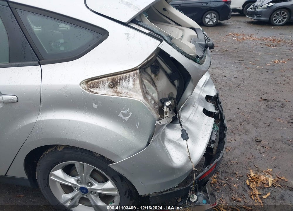 2014 FORD FOCUS SE VIN: 1FADP3K20EL360362