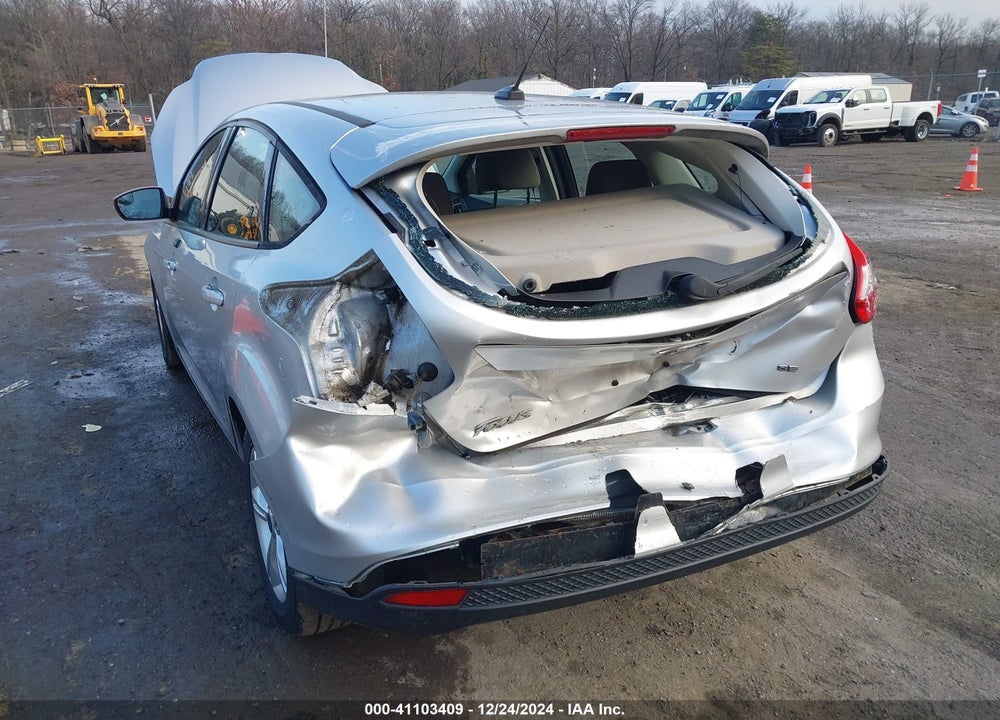 2014 FORD FOCUS SE VIN: 1FADP3K20EL360362