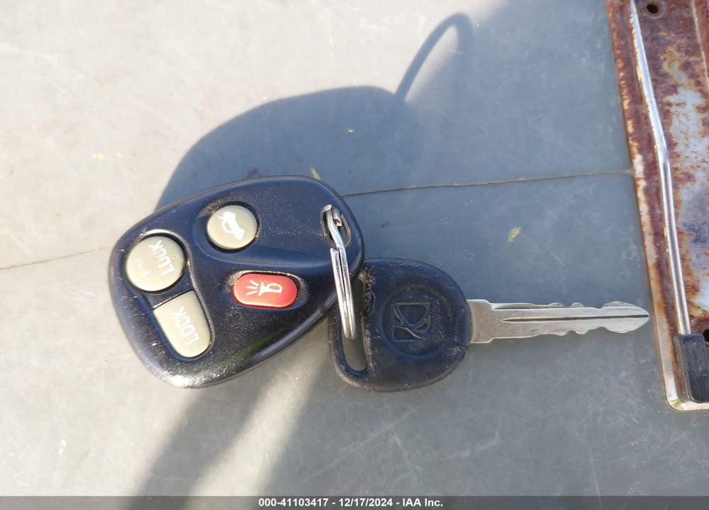 1999 SATURN SL2 VIN: 1G8ZK5275XZ215799