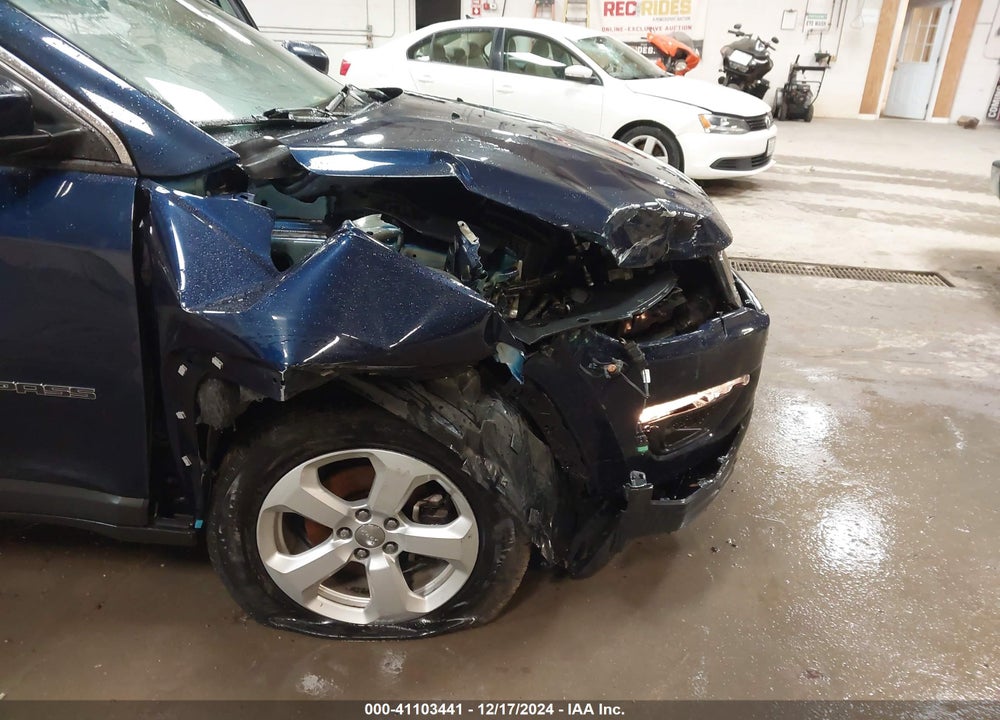 2018 JEEP COMPASS VIN: 3C4NJDBB1JT223371