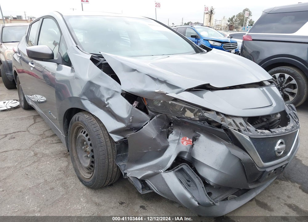 2018 NISSAN LEAF S VIN: 1N4AZ1CPXJC315340