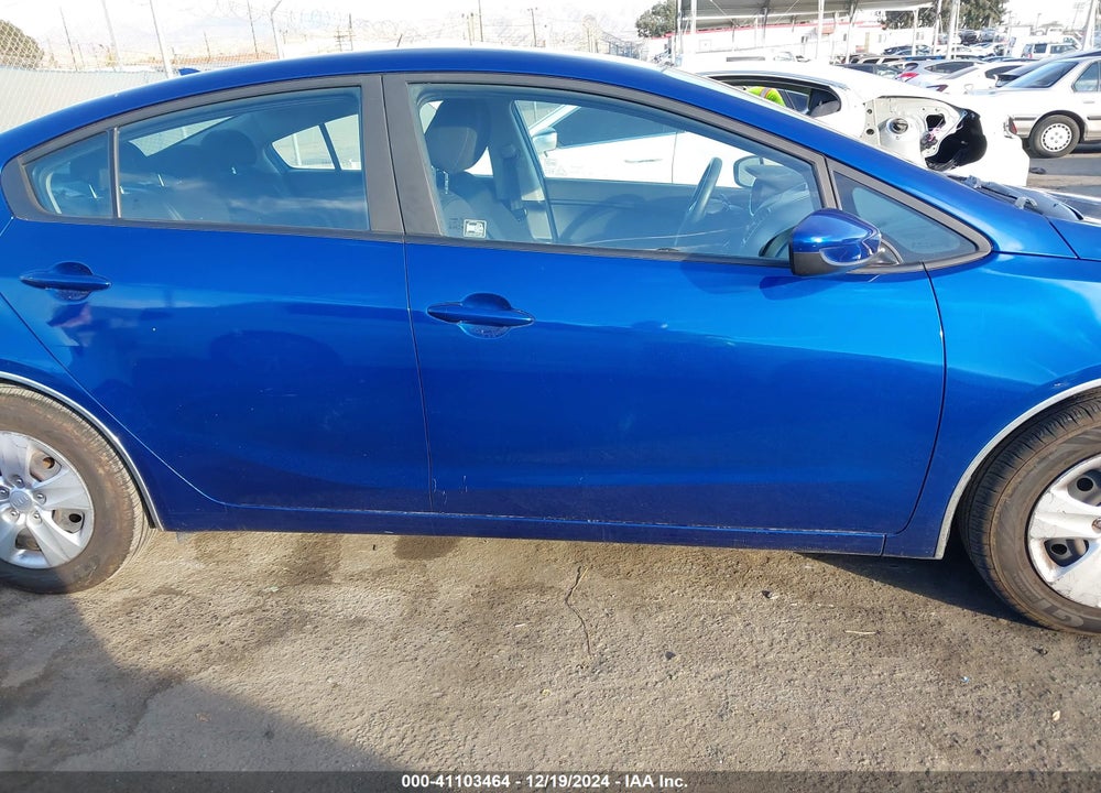 2018 KIA FORTE VIN: 3KPFK4A73JE246704
