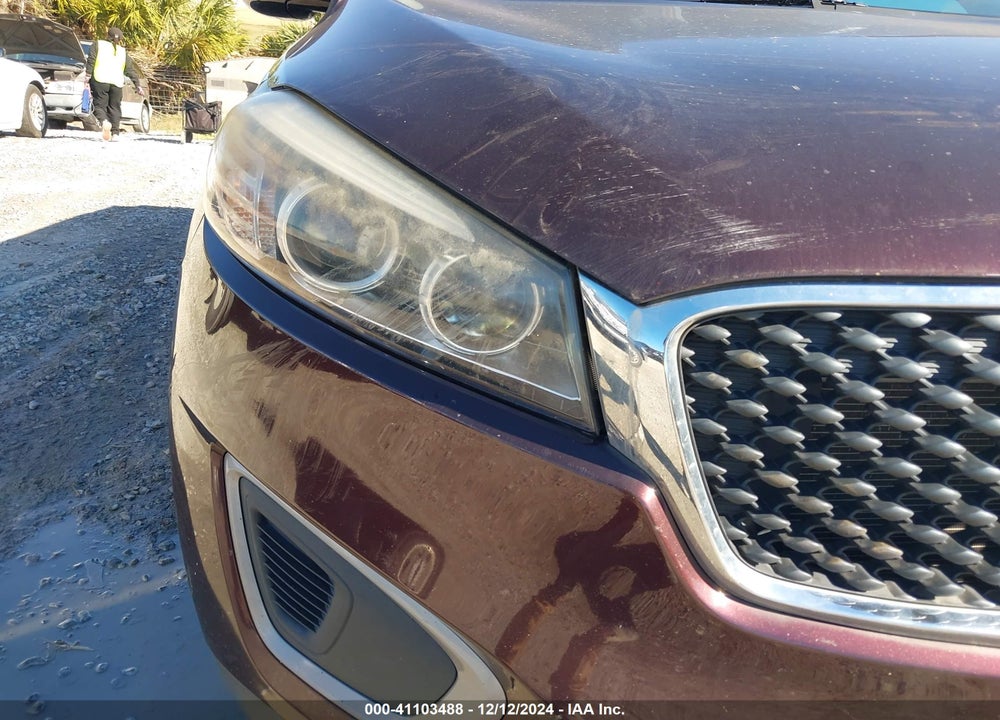 2016 KIA SORENTO 2.4L LX VIN: 5XYPG4A35GG066459