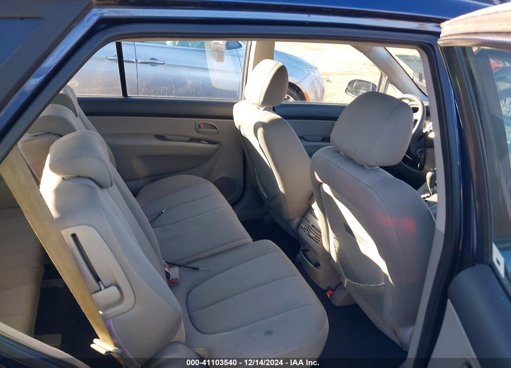 2008 KIA RONDO LX V6 VIN: KNAFG526787185877