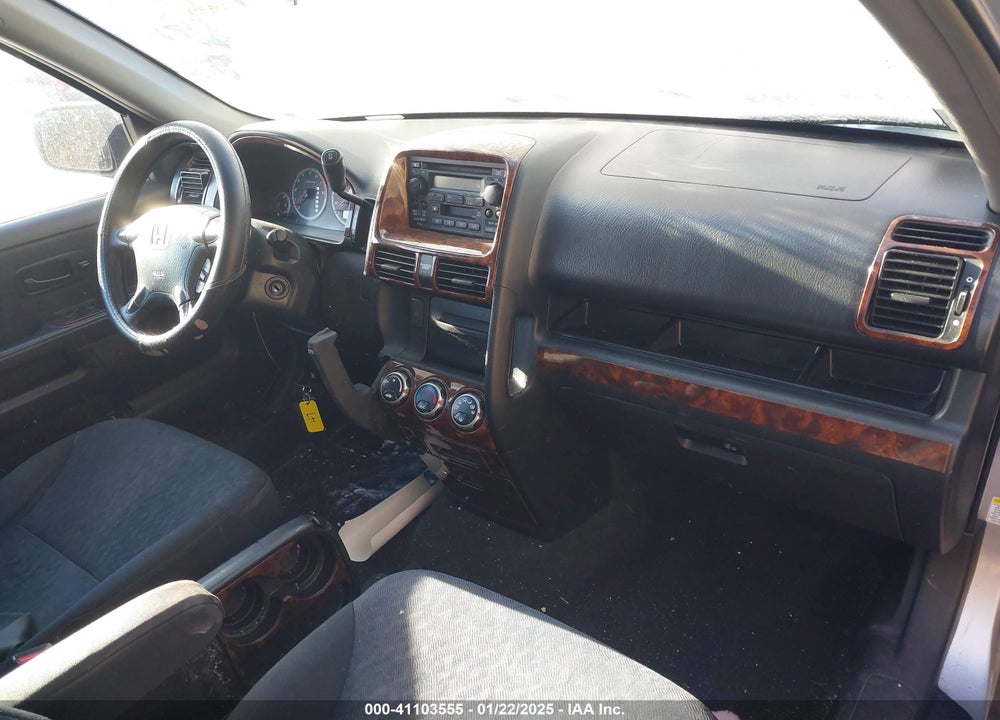 2005 HONDA CR-V LX VIN: SHSRD78535U302890