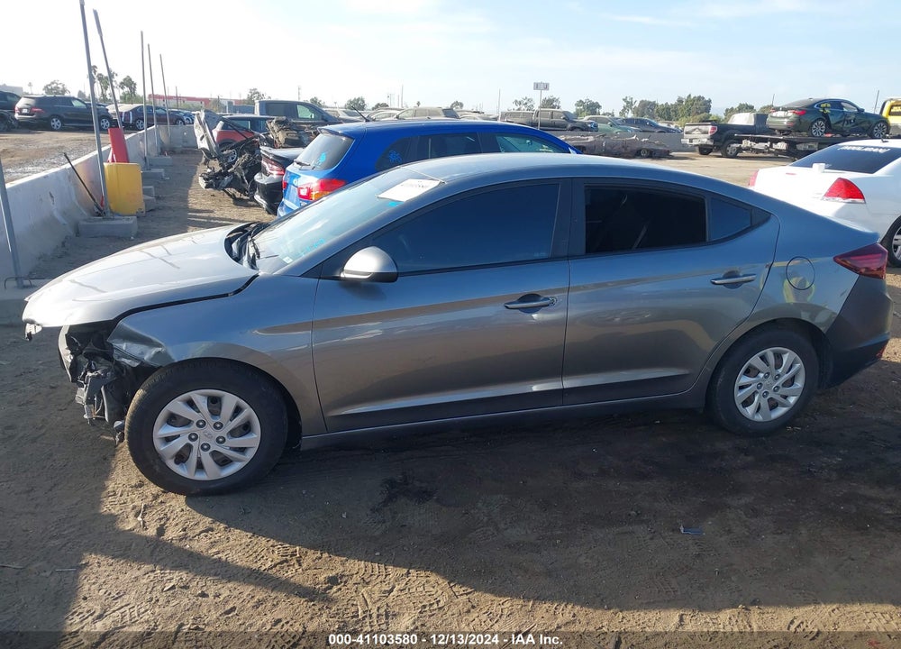 2019 HYUNDAI ELANTRA SE VIN: 5NPD74LF1KH425446