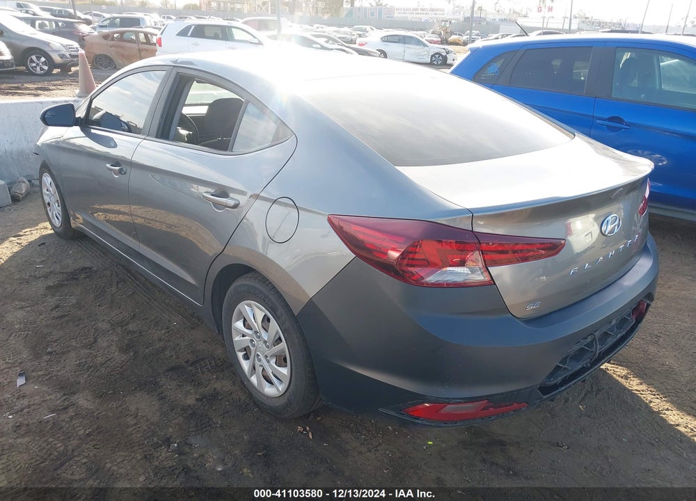 2019 HYUNDAI ELANTRA SE VIN: 5NPD74LF1KH425446