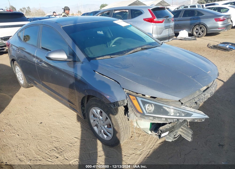 2019 HYUNDAI ELANTRA SE VIN: 5NPD74LF1KH425446