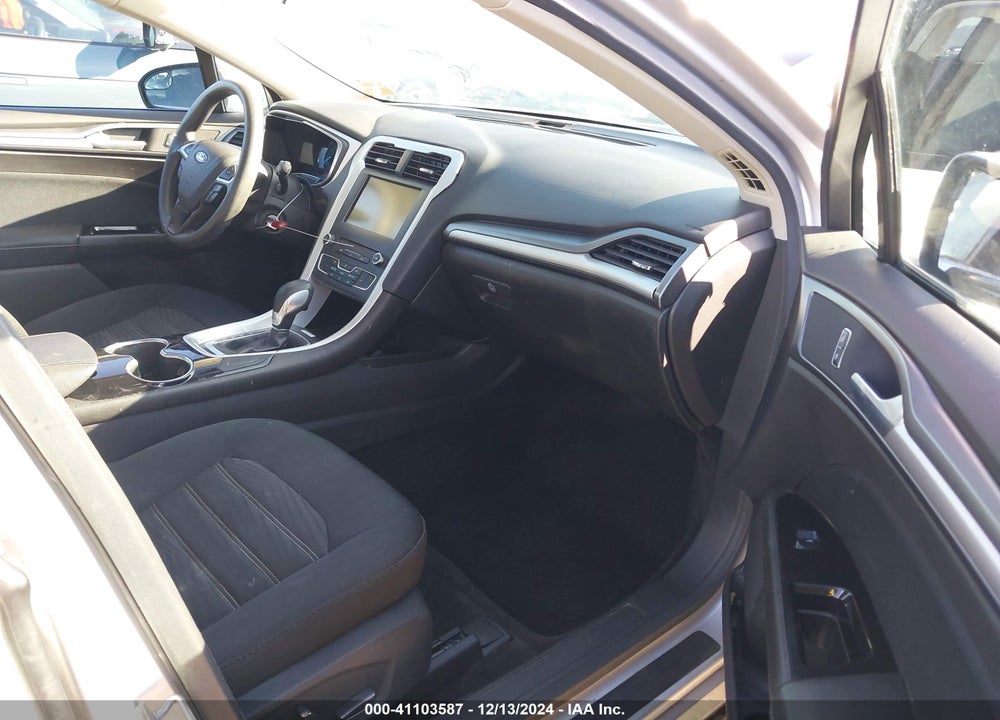2016 FORD FUSION VIN: 1FA6P0HD6G5127562