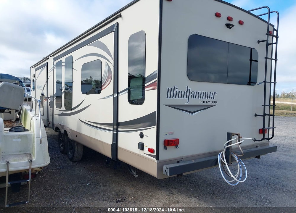 2015 FOREST RIVER ROCKWOOD WINDJAMMER VIN: 4X4TRLF28F1865406
