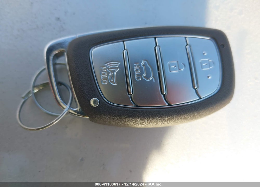 2020 HYUNDAI TUCSON SPORT VIN: KM8J33AL4LU266085