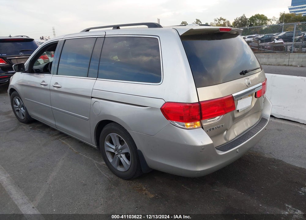 2008 HONDA ODYSSEY TOURING VIN: 5FNRL389X8B106486
