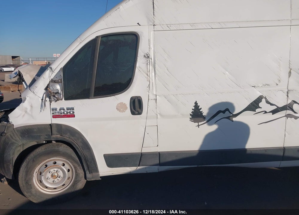2021 RAM PROMASTER 2500 VIN: 3C6LRVDG5ME551830