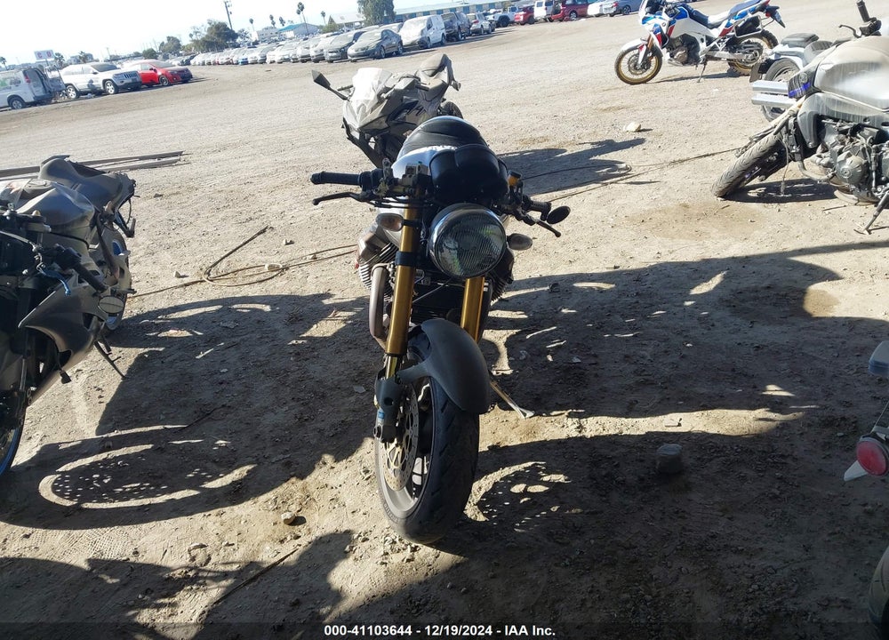 2004 MOTO GUZZI V11 VIN: ZGUKTC0214M111235
