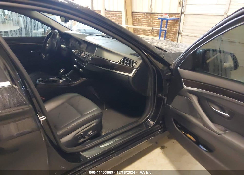 2016 BMW 528I XDRIVE VIN: WBA5A7C53GG643184