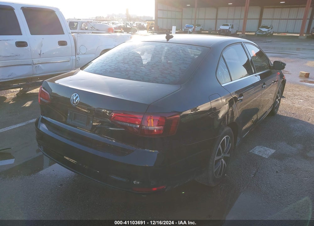 2017 VOLKSWAGEN JETTA 1.4T SE VIN: 3VWB67AJ7HM225142