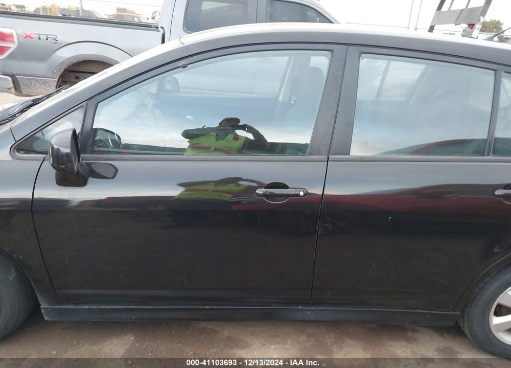 2011 NISSAN VERSA 1.8SL VIN: 3N1BC1CP1BL390890