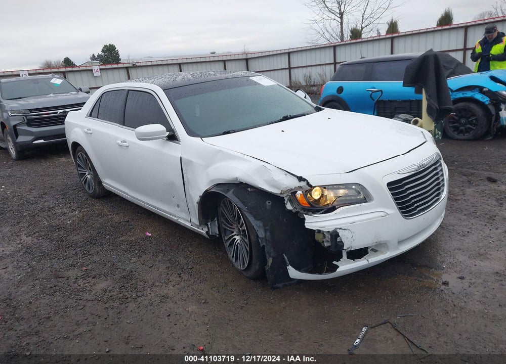 2014 CHRYSLER 300 300S VIN: 2C3CCABG3EH180988