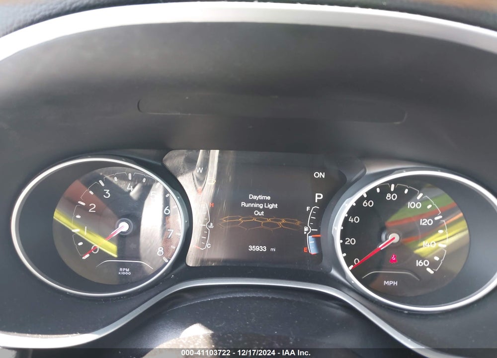 2019 JEEP COMPASS SUN AND WHEEL FWD VIN: 3C4NJCBB5KT711413