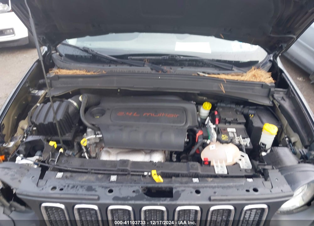 2015 JEEP RENEGADE SPORT VIN: ZACCJBAT0FPB63396