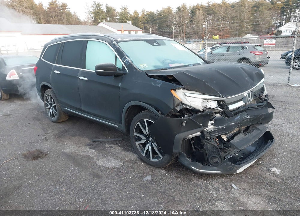 2020 HONDA PILOT AWD TOURING 8 PASSENGER VIN: 5FNYF6H98LB057107