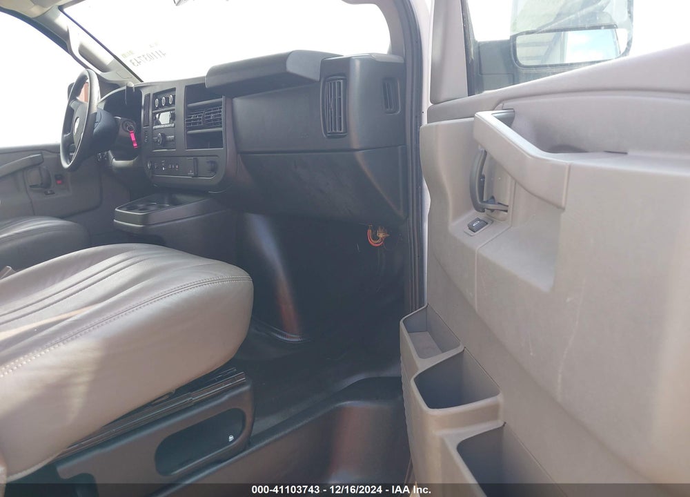 2020 CHEVROLET EXPRESS CARGO RWD 2500 EXTENDED WHEELBASE WT VIN: 1GCWGBFP8L1123095
