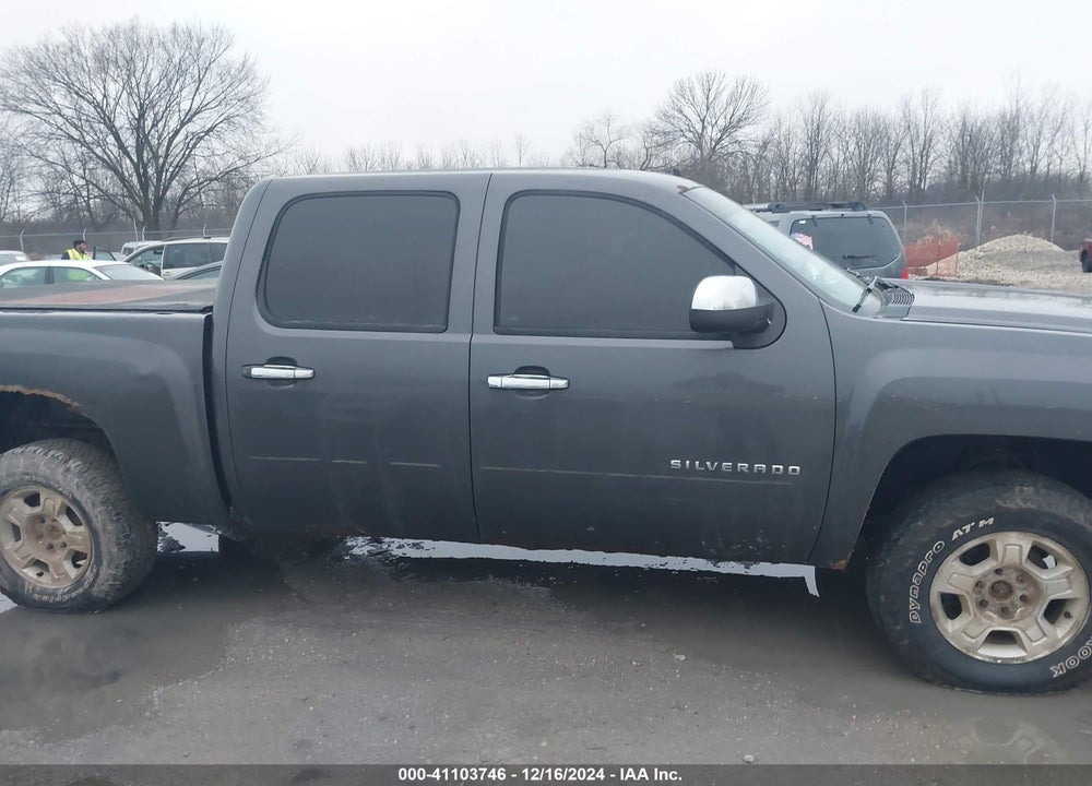 2011 CHEVROLET SILVERADO 1500 LT VIN: 3GCPKSE34BG124312