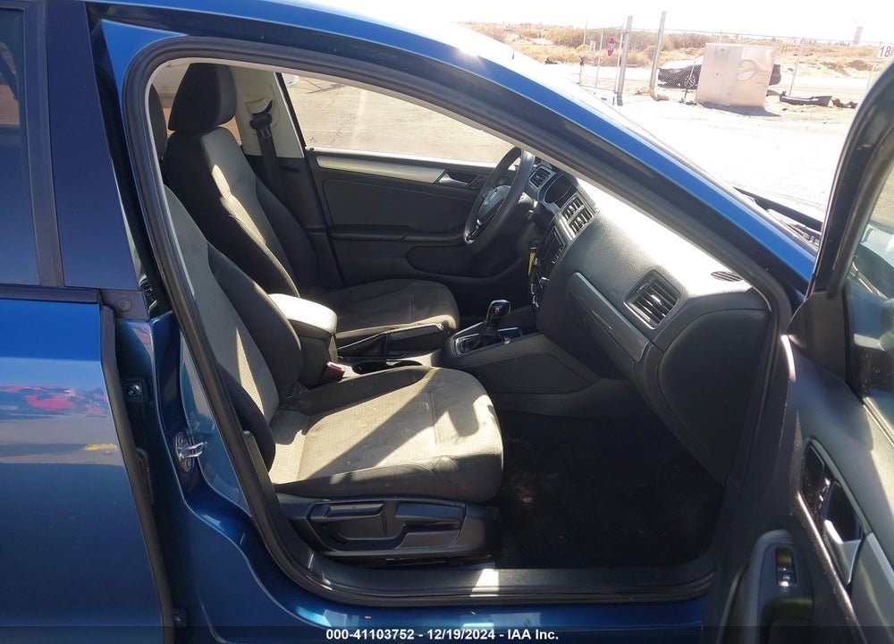 2018 VOLKSWAGEN JETTA 1.4T S VIN: 3VW2B7AJ4JM231983