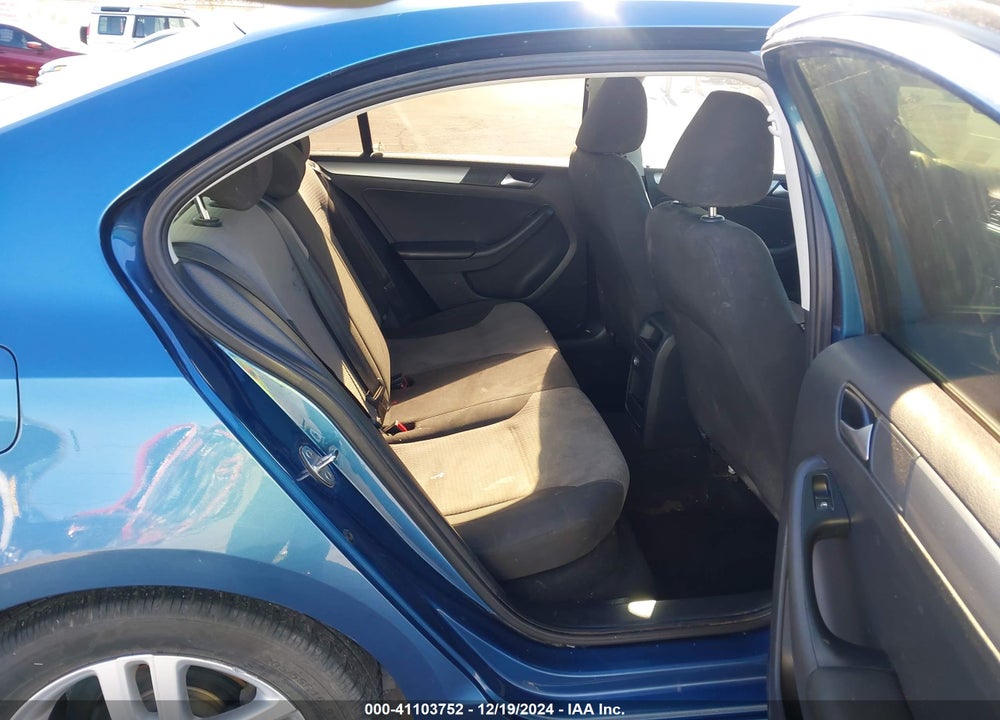2018 VOLKSWAGEN JETTA 1.4T S VIN: 3VW2B7AJ4JM231983