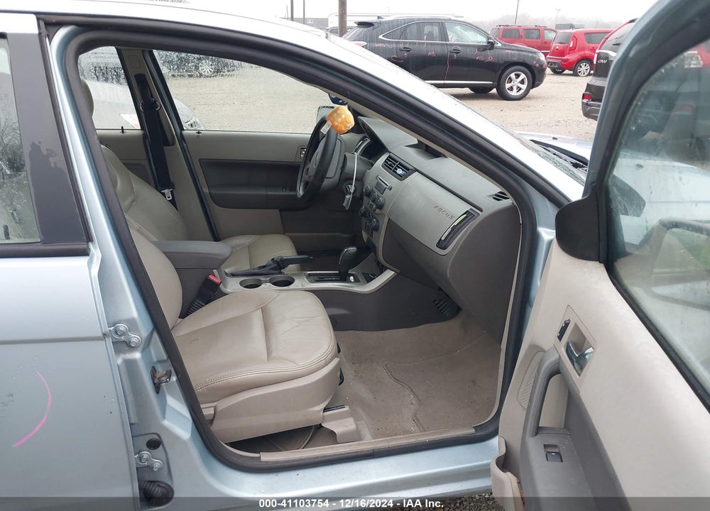 2009 FORD FOCUS SEL VIN: 1FAHP37N19W236979