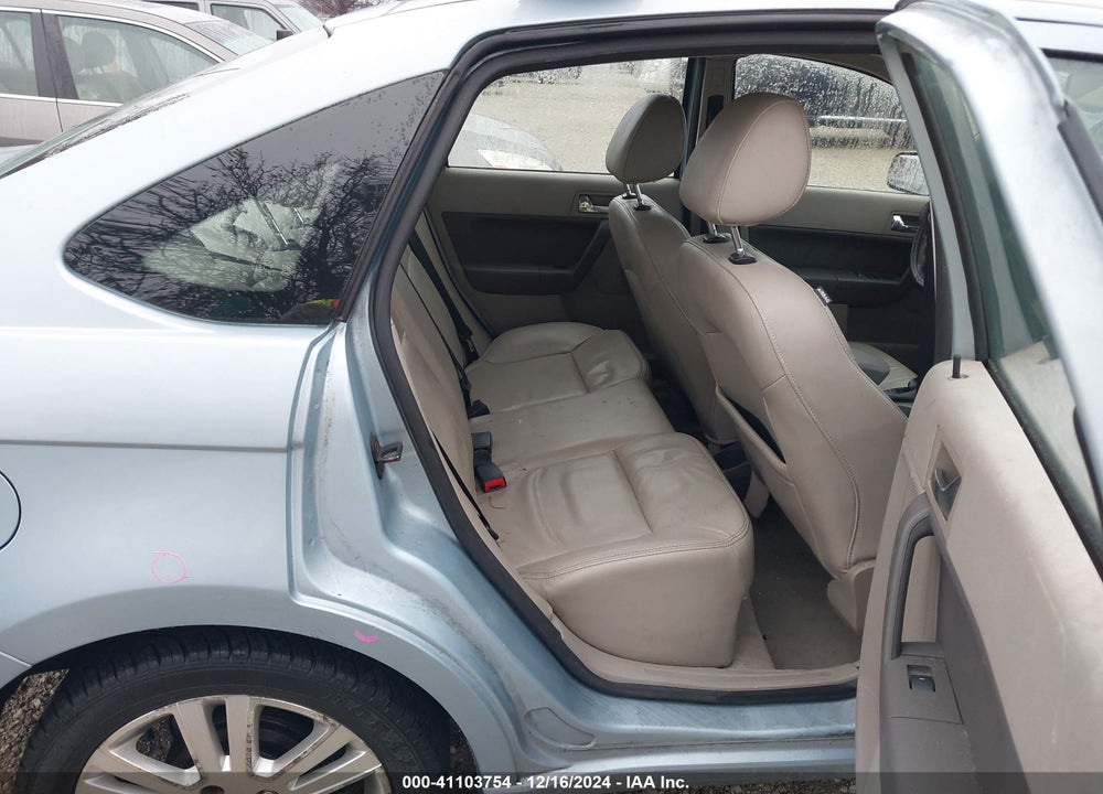 2009 FORD FOCUS SEL VIN: 1FAHP37N19W236979