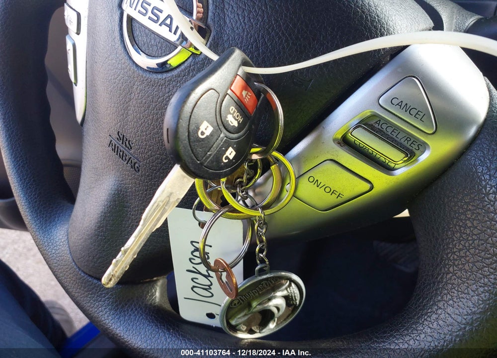 2017 NISSAN VERSA 1.6 SV VIN: 3N1CN7AP4HL874582