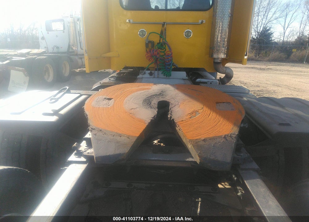2012 PETERBILT 386 VIN: 1XPHD49X0CD149745