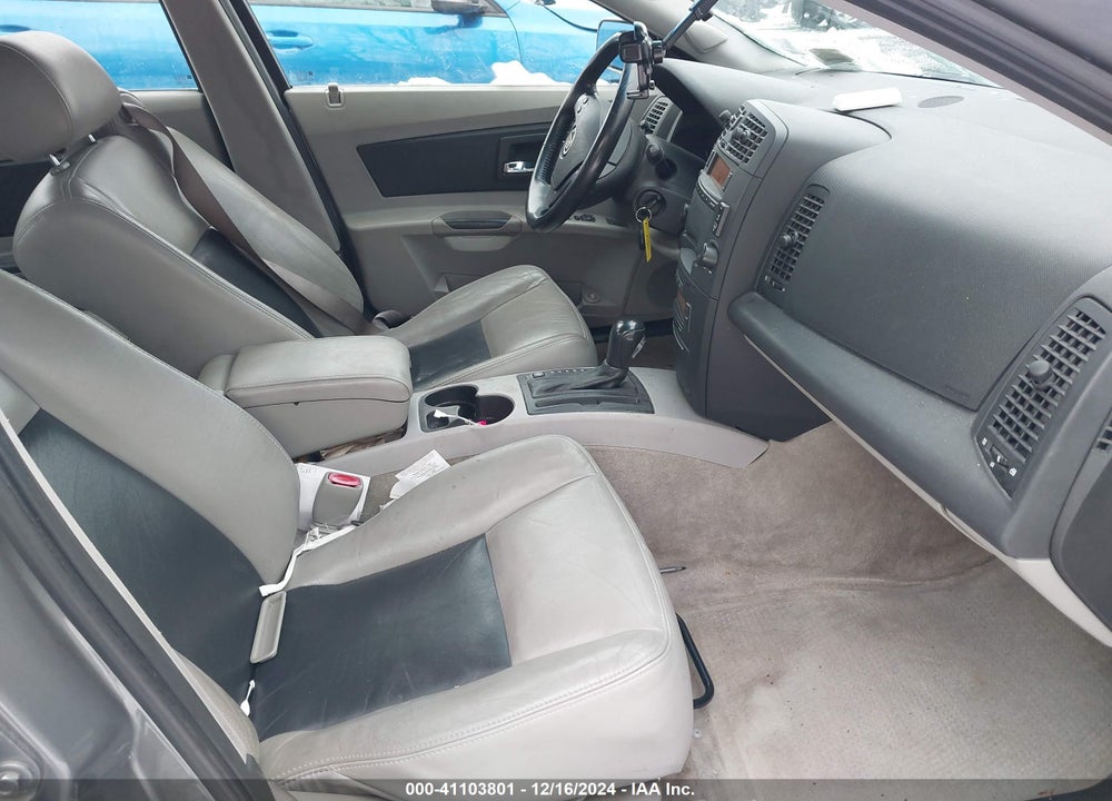 2005 CADILLAC CTS STANDARD VIN: 1G6DP567950132537
