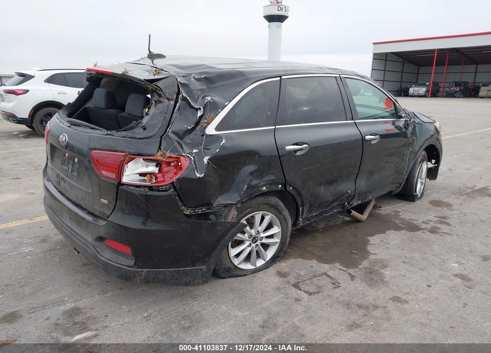 2019 KIA SORENTO 2.4L LX VIN: 5XYPG4A34KG458244